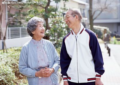 60~80岁，严防四病共患